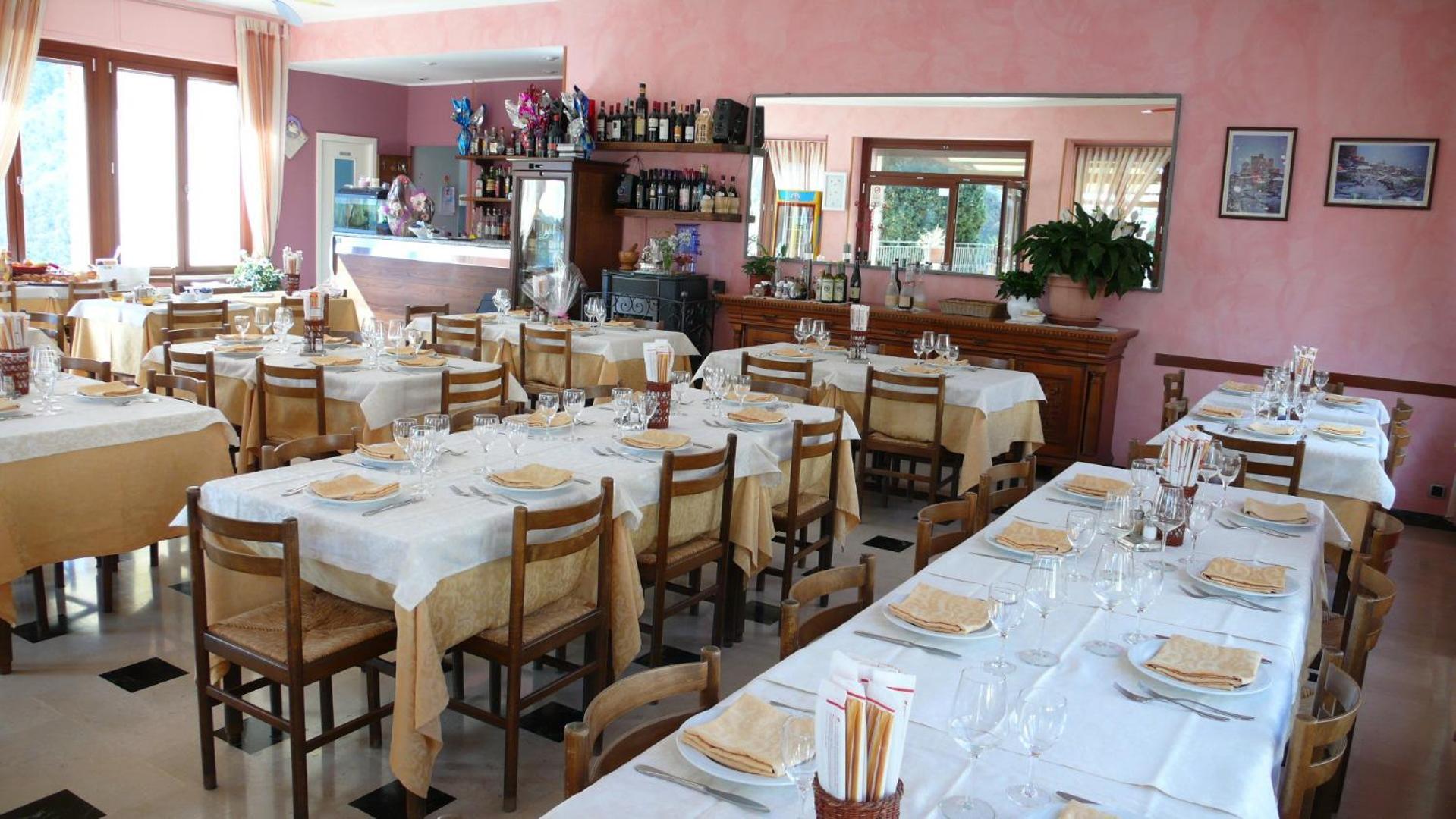 Albergo Cecchin Balestrino Ngoại thất bức ảnh